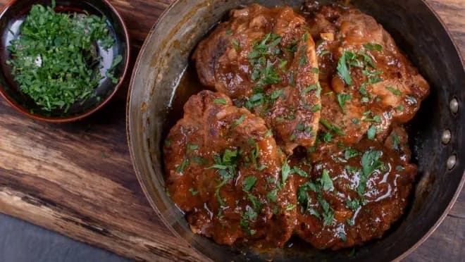 Pomysły na obiad z karkówki: proste i smaczne przepisy na dania