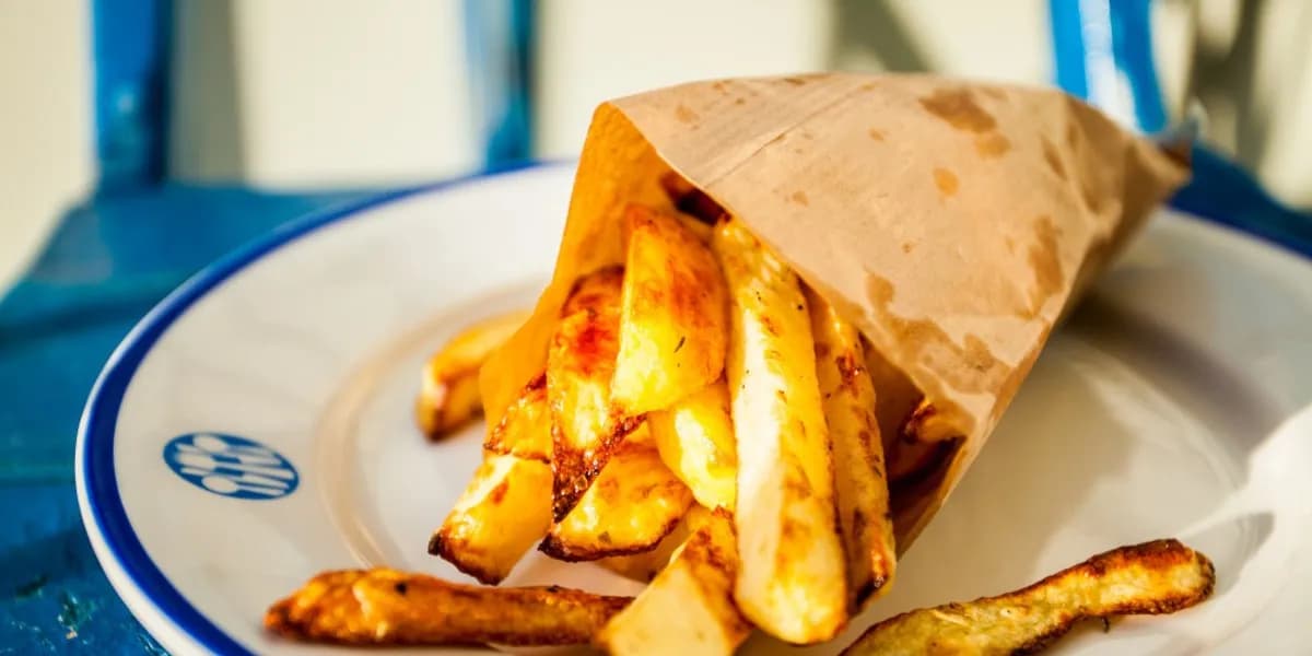 Ile czasu smażyć frytki, aby były idealnie chrupiące i smaczne